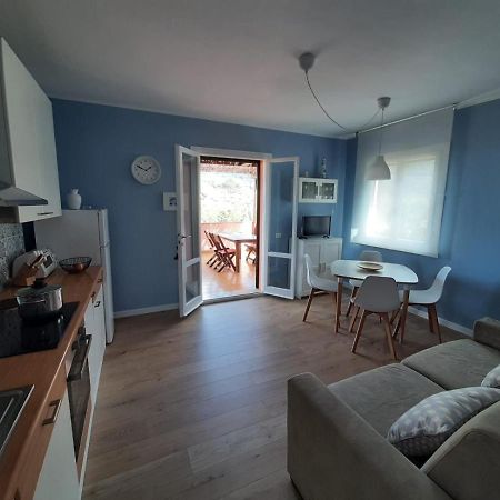 Appartamento A Due Passi Dal Mare Nisporto Exterior foto